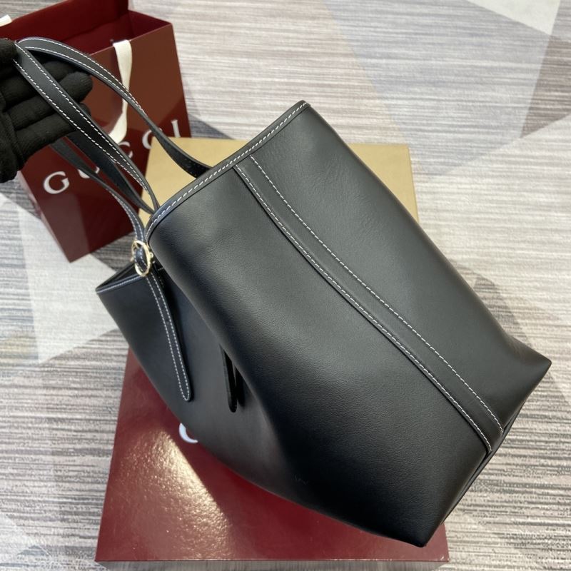 Gvc*1 tote bags